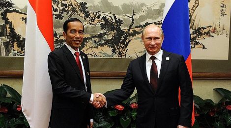 Vlladimir_Putin_and_Joko_Widodo